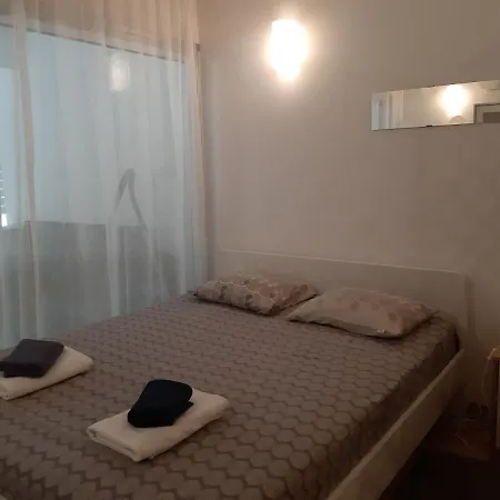 Appartamento Eden Beach 02 Limisso