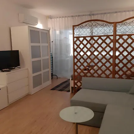 Appartamento Eden Beach 02 *
